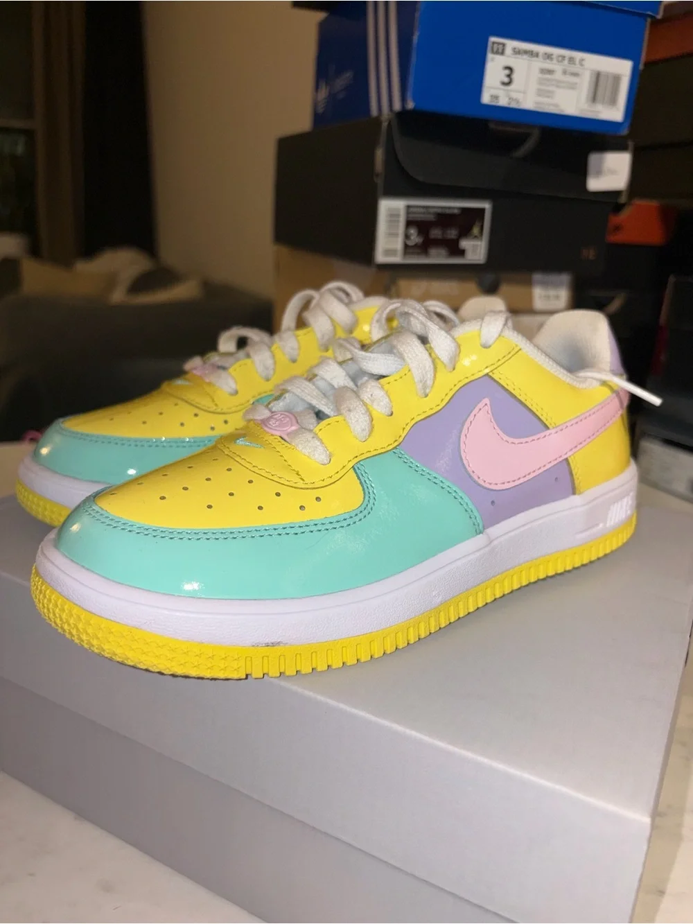 Nike Kids Low Top Sneakers in Yellow, Pink, Mint & Lavender